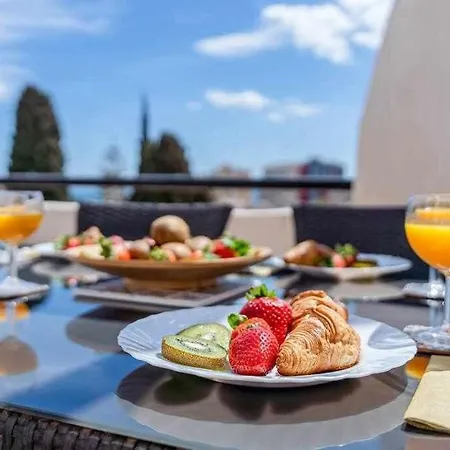 797 Hr - Pueblo Evita- Andalusian With Terrace. Appartamento Benalmádena